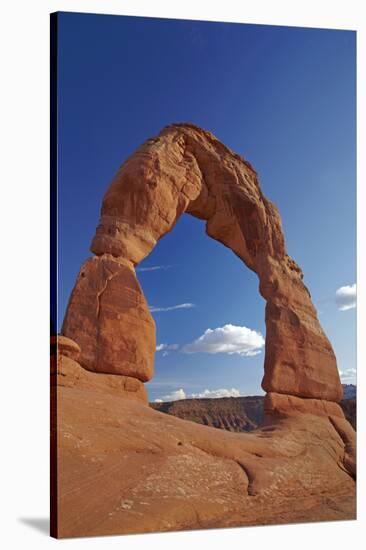 Utah, Arches National Park, Delicate Arch, 65 Ft. 20 M Tall Iconic Landmark-David Wall-Stretched Canvas