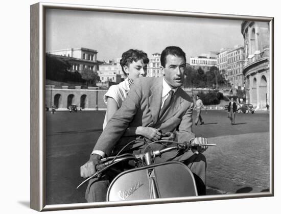 Vacances Romaines Roman Holiday De William Wyler Avec Gregory Peck Et Audrey Hepburn 1953-null-Framed Photo