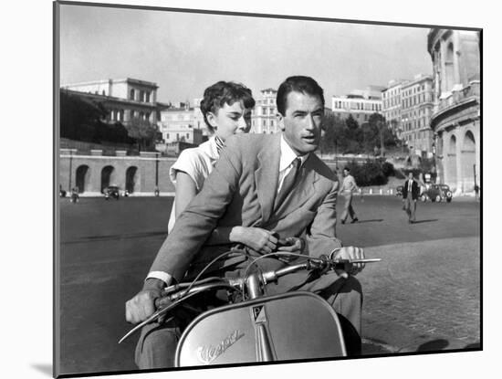 Vacances Romaines Roman Holiday De William Wyler Avec Gregory Peck Et Audrey Hepburn 1953-null-Mounted Photo