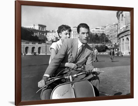 Vacances Romaines Roman Holiday De William Wyler Avec Gregory Peck Et Audrey Hepburn 1953-null-Framed Photo