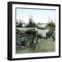Valencia (Spain), the Port of El Grao, Circa 1885-1890-Leon, Levy et Fils-Framed Photographic Print