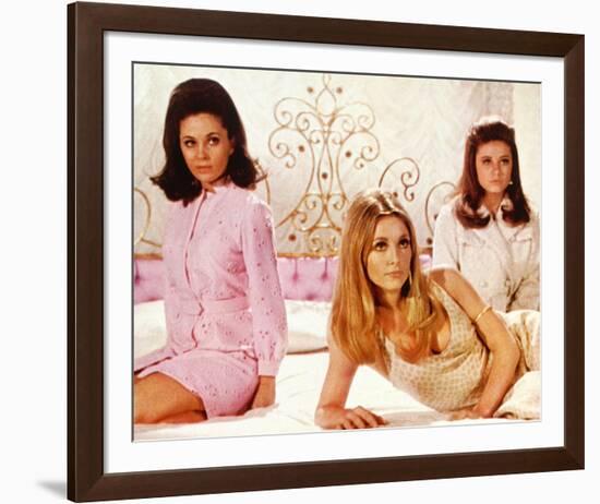 Valley of the Dolls (1967)-null-Framed Photo