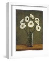 Vase de marguerite-Virginia Huntington-Framed Art Print