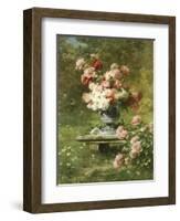 Vase Mit Pfingstrosen in Einem Garten-Louis Marie Lemaire-Framed Giclee Print