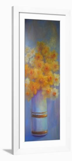 Vase of Daffodils, 2018-Lee Campbell-Framed Giclee Print