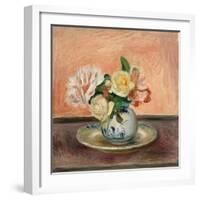 Vase of Flowers, 1901-Pierre-Auguste Renoir-Framed Giclee Print