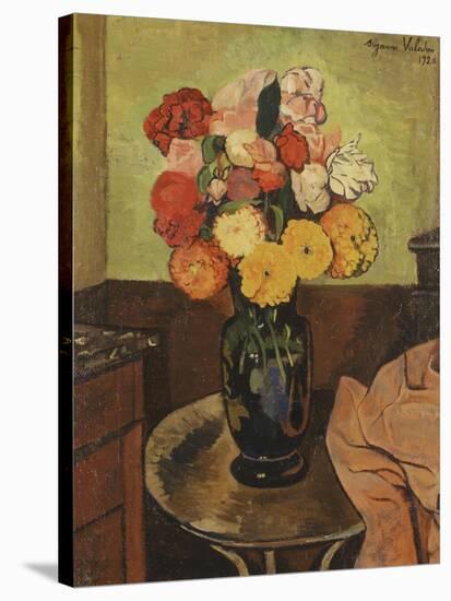 Vase of Flowers on a Round Table-Suzanne Valadon-Stretched Canvas