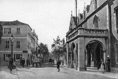 Casemates Square, Gibraltar, Early 20th Century-VB Cumbo-Giclee Print