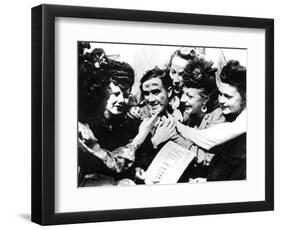 Ve Day Celebrations, Paris, 8 May 1945-null-Framed Giclee Print
