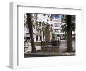 Vejer De La Frontera, Andalucia, Spain-Peter Higgins-Framed Photographic Print