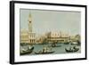 Venedig, Dogenpalast und Marcusplatz vom Bacino di San Marco-Canaletto (Giovanni Antonio Canal)-Framed Giclee Print