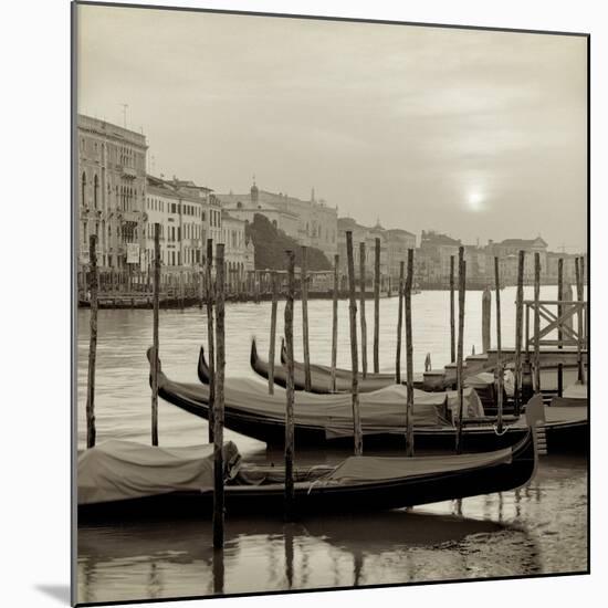 Venezia 11-Alan Blaustein-Mounted Photographic Print