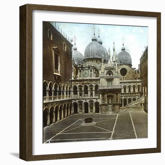Venice (Italy), the Courtyard of the Doge's Palace (XVth Century), Circa 1890-1895-Leon, Levy et Fils-Framed Photographic Print