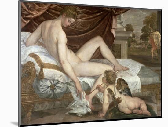 Venus and Cupid, c.1555-Lambert Sustris-Mounted Giclee Print