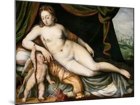 Venus and Cupid-Frans Floris the Elder-Mounted Giclee Print