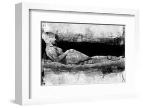 Venus d'Urban Ouest-Rosa Mesa-Framed Art Print