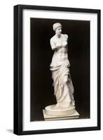 Venus De Milo-null-Framed Photographic Print