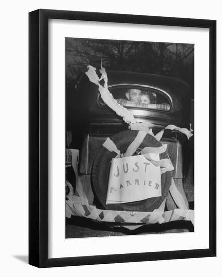 Vern Tobias and His Wife Eleanor, Leaving Home After Their Wedding-Sam Shere-Framed Photographic Print