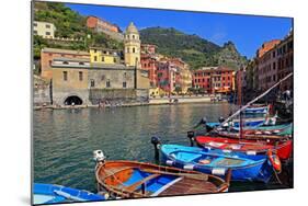 Vernazza, Italian Riviera, Cinque Terre, UNESCO World Heritage Site, Liguria, Italy, Europe-Hans-Peter Merten-Mounted Photographic Print