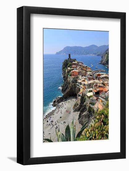 Vernazza, Italian Riviera, Cinque Terre, UNESCO World Heritage Site, Liguria, Italy, Europe-Hans-Peter Merten-Framed Photographic Print