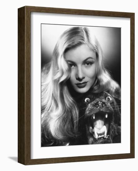 Veronica Lake, 1941-null-Framed Photographic Print