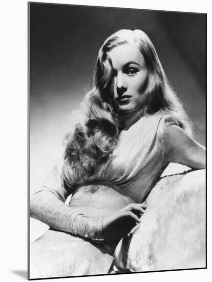 Veronica Lake, This Gun for Hire, 1942-null-Mounted Photographic Print