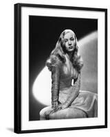 Veronica Lake, This Gun for Hire, 1942-null-Framed Photographic Print