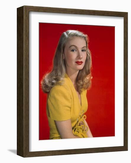 Veronica Lake-null-Framed Photographic Print