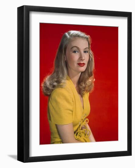 Veronica Lake-null-Framed Photographic Print