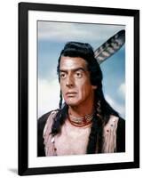 Victor Mature CHIEF CRAZY HORSE, 1955 directed by GEORGE SHERMAN (photo)-null-Framed Photo