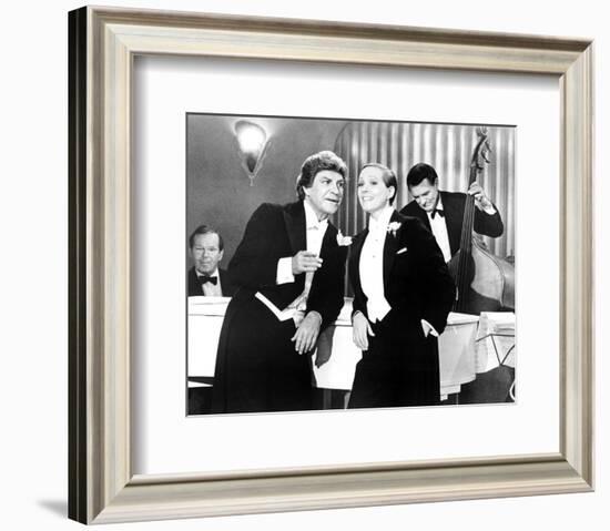 Victor Victoria (1982)-null-Framed Photo