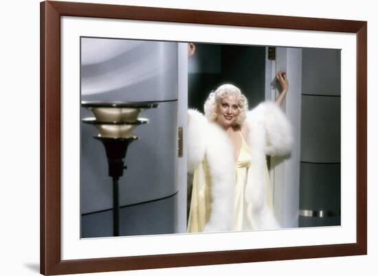 Victor Victoria (photo)-null-Framed Photo