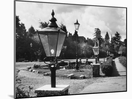 Victorian Street Lamps-null-Mounted Photographic Print