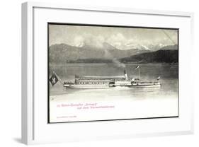 Vierwaldstättersee, Salon Dampfer Schwyz, Schweiz-null-Framed Giclee Print