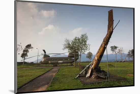 Vietnam, Dmz Area. Quang Tri Province, Khe Sanh, Fch-47 Chinook Helicopter-Walter Bibikow-Mounted Photographic Print