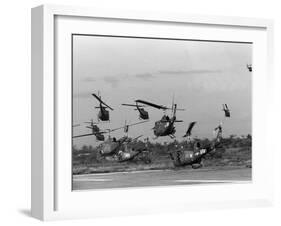 Vietnam Helicopter Assault-Associated Press-Framed Photographic Print