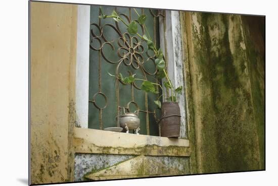 Vietnam, Hoi An, Quang Nam. Window at Quan Congs Temple-Kevin Oke-Mounted Photographic Print