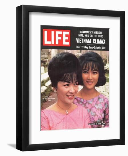 Vietnam's Madame Nhu and Daughter, October 11, 1963-John Loengard-Framed Premium Photographic Print