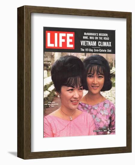 Vietnam's Madame Nhu and Daughter, October 11, 1963-John Loengard-Framed Photographic Print