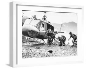 Vietnam War Hamburger Hill US Wounded-Associated Press-Framed Photographic Print