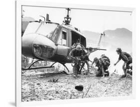 Vietnam War Hamburger Hill US Wounded-Associated Press-Framed Photographic Print