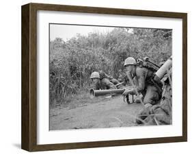 Vietnam War Operation Prairie-Horst Faas-Framed Premium Photographic Print