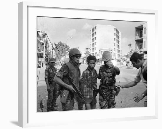 Vietnam War Saigon Execution-Eddie Adams-Framed Photographic Print