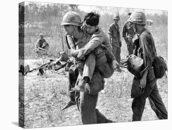 Vietnam War U.S. Aid Enemy Wounded-Horst Faas-Stretched Canvas