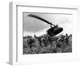 Vietnam War U.S. Army Helicopter-Nick Ut-Framed Photographic Print