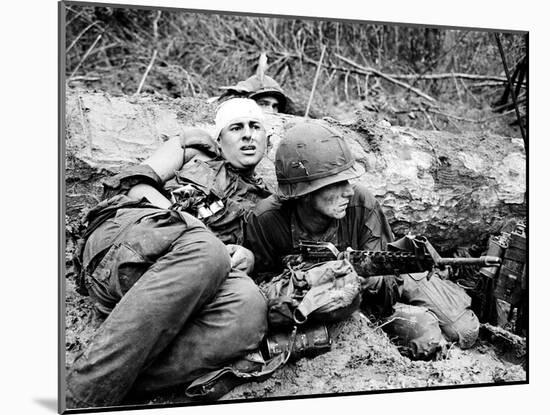 Vietnam War - U.S. Army Zone D-Henri Huet-Mounted Premium Photographic Print