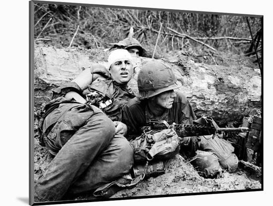 Vietnam War - U.S. Army Zone D-Henri Huet-Mounted Photographic Print