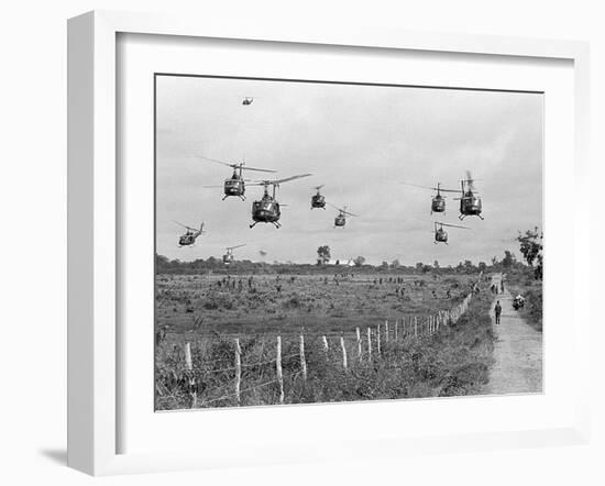 Vietnam War U.S. Ground Troops-Associated Press-Framed Premium Photographic Print