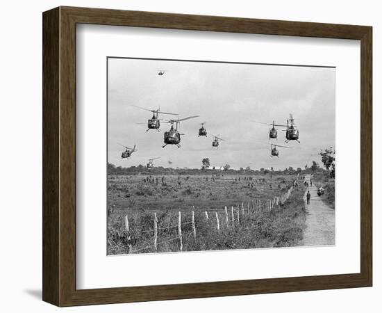 Vietnam War U.S. Ground Troops-Associated Press-Framed Photographic Print