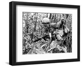 Vietnam War U.S. Infantryman-null-Framed Photographic Print